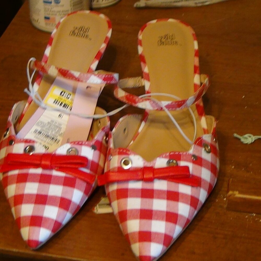 Wild Fable Women's Lysandra Red White Gingham Eyelet Kitten Heels Sizes 6-11